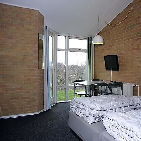 Danhostel *